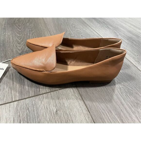 Brand New Amazon Essentials Faux Leather Women’s 5 Flats Loafers Slip On - Picture 3 of 6